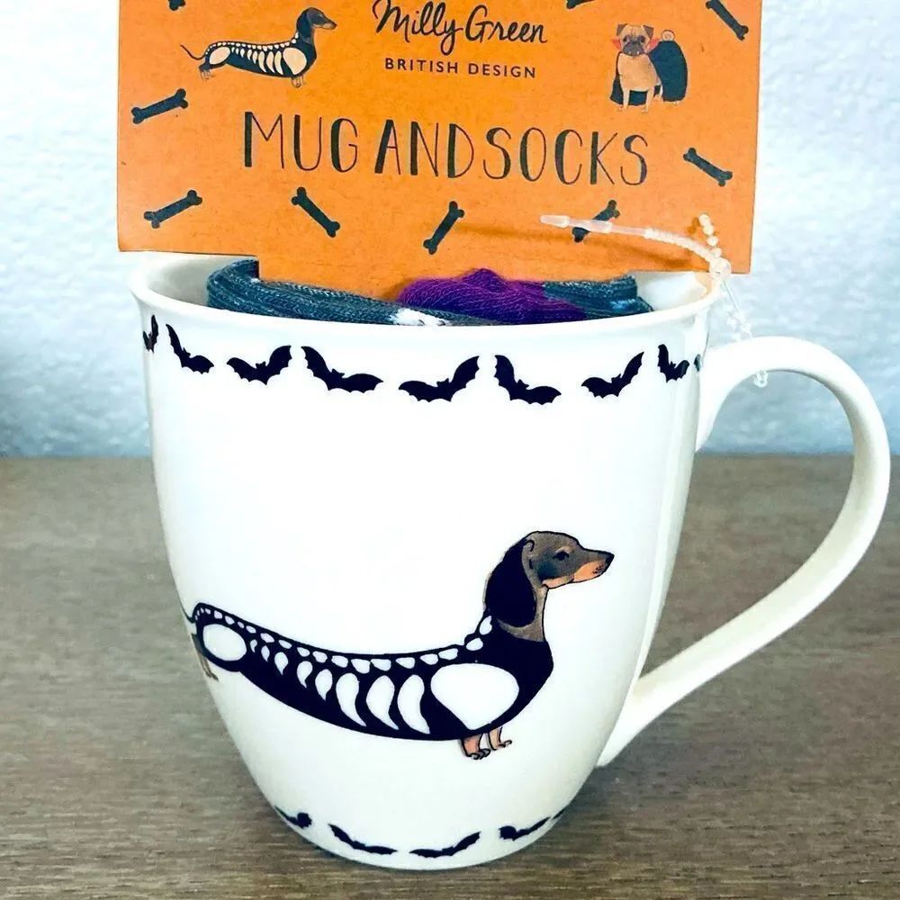 Halloween Dachshund Dog Ceramic Fall Mug & Socks Gift Set